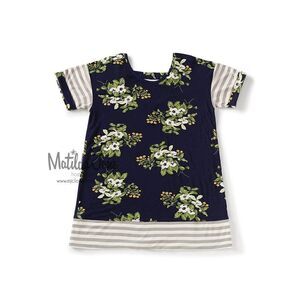 Matilda Jane Medium Women's In The Mix Floral Shirt Top Brilliant Daydream.
Armp